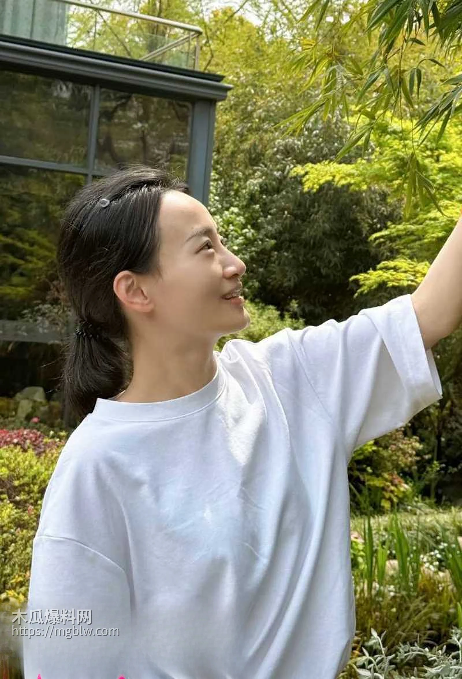 盐城漂亮女J范涵不雅视频曝光 4