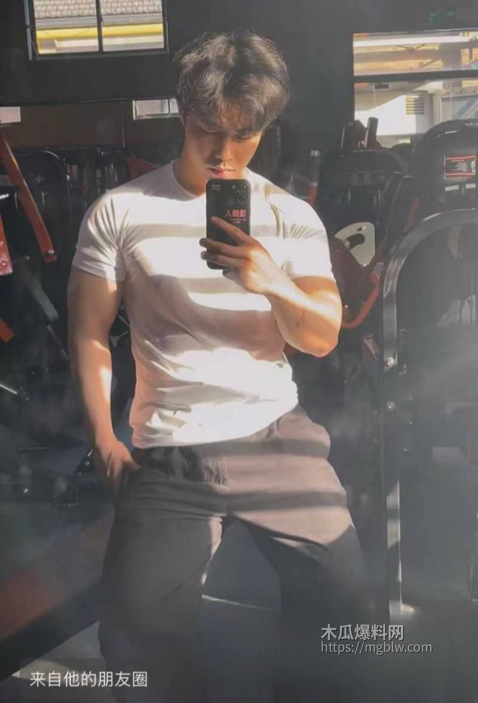 肌肉网红金天龙 玩被曝光 7 拷贝