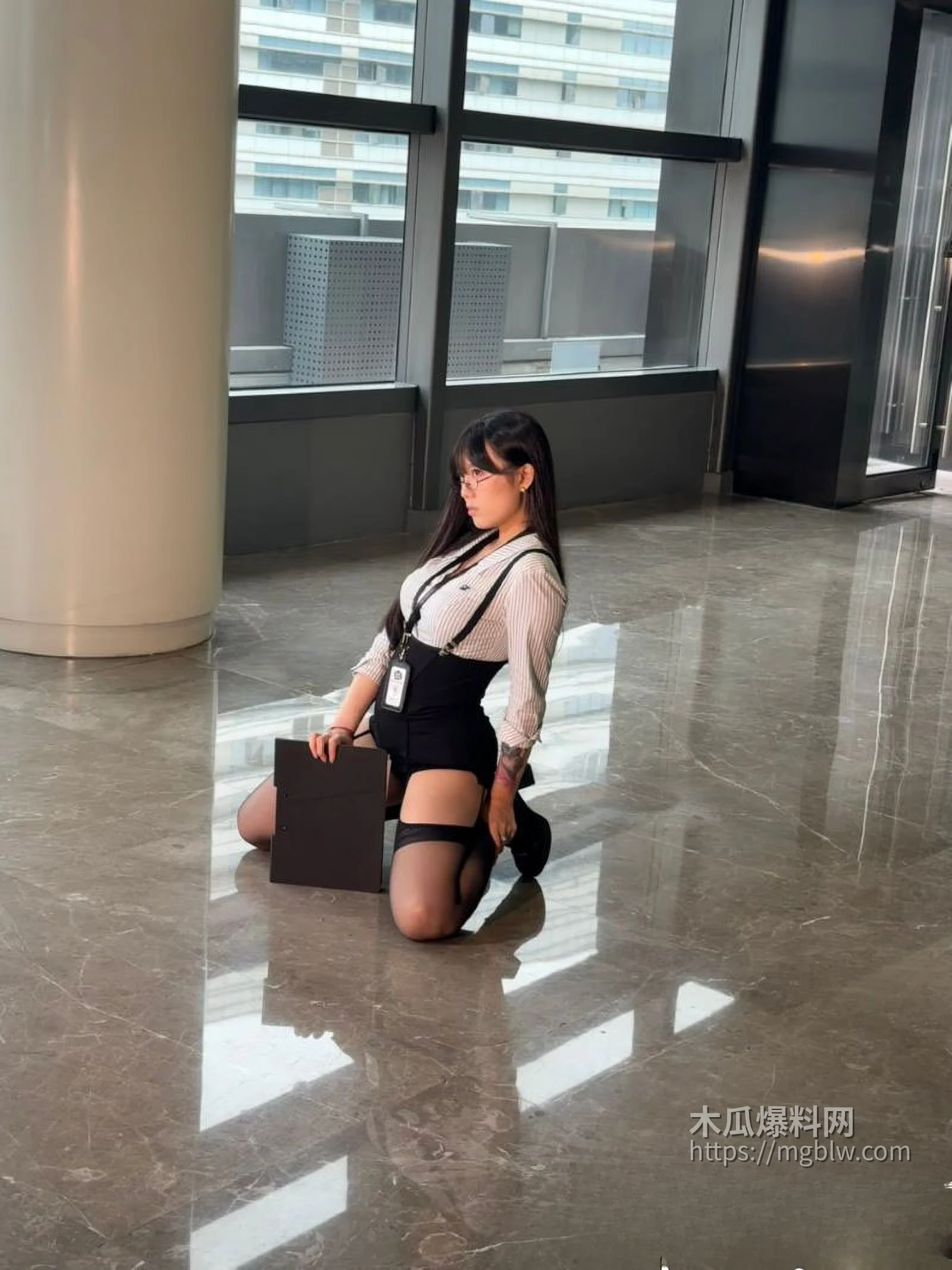 早年下海博主卯哥抖音卖逼模事件 3