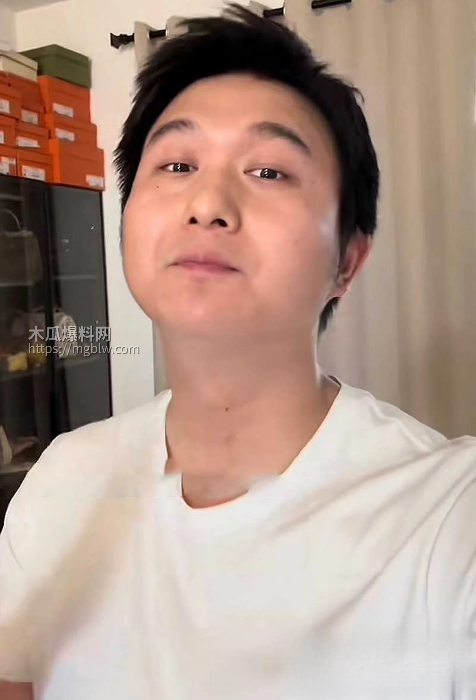 抖音软饭男星星被分手曝光女友不雅视频8拷贝